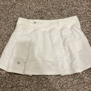 Lululemon skirt. White size 4 regular length